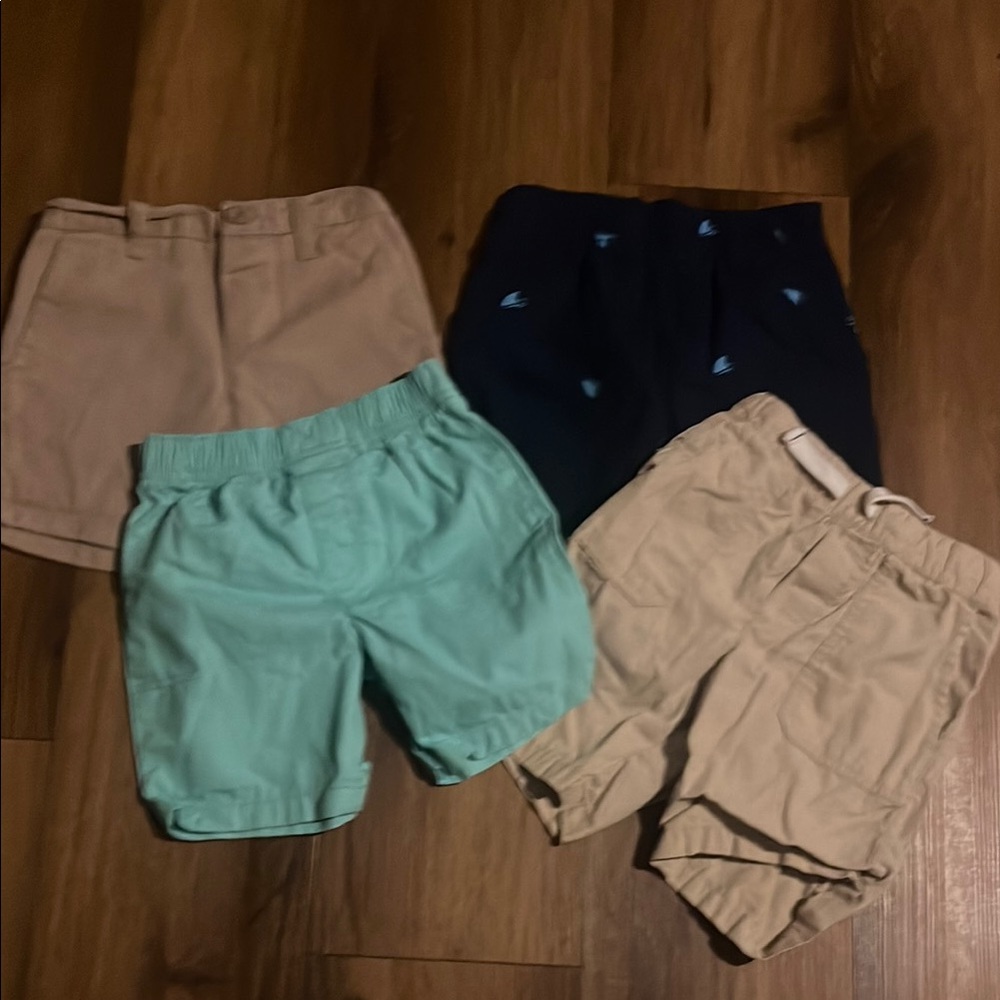 Boys 4T shorts- 4 pair